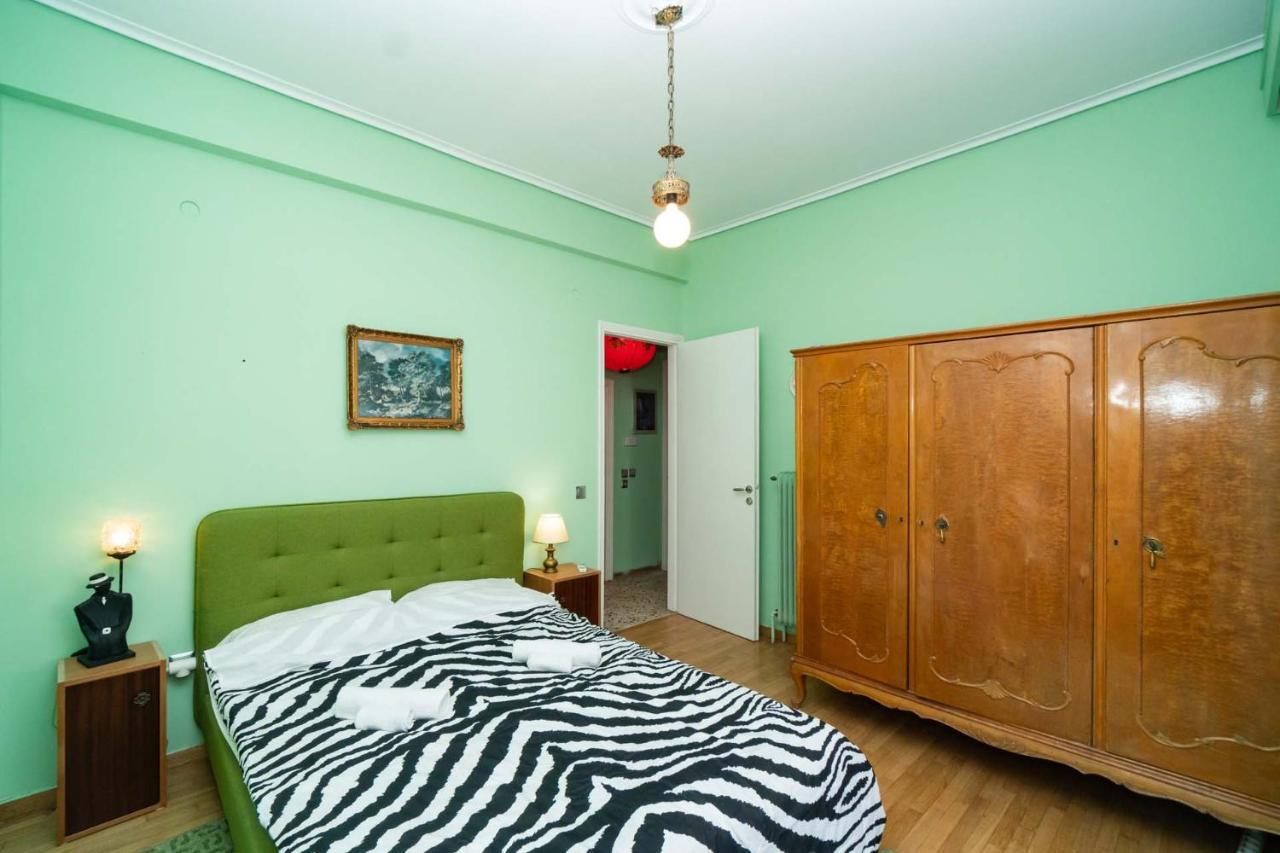 Acropolis View Vintage Style Apartment In Koukaki เอเธนส์ ภายนอก รูปภาพ