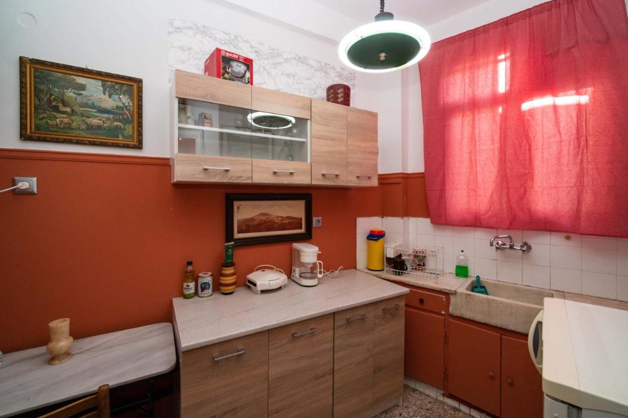 Acropolis View Vintage Style Apartment In Koukaki เอเธนส์ ภายนอก รูปภาพ